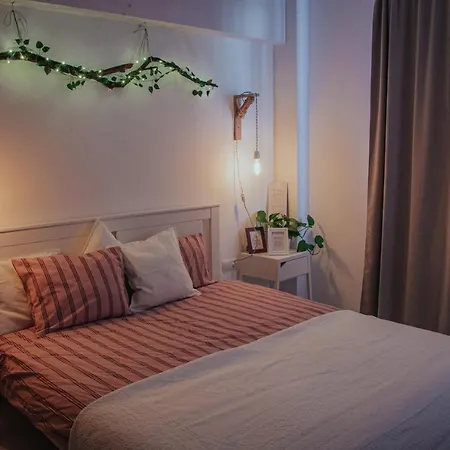 Apartment 28