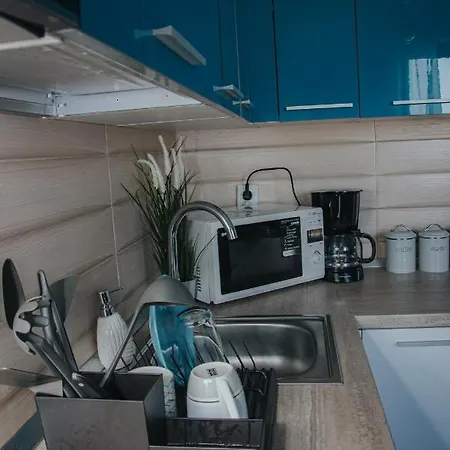Apartment 28