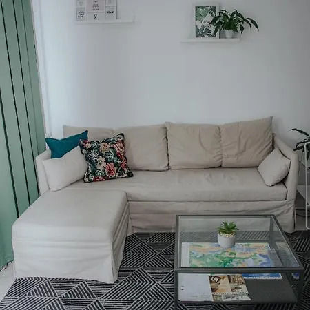 28 Apartment