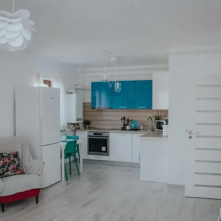Apartment 28